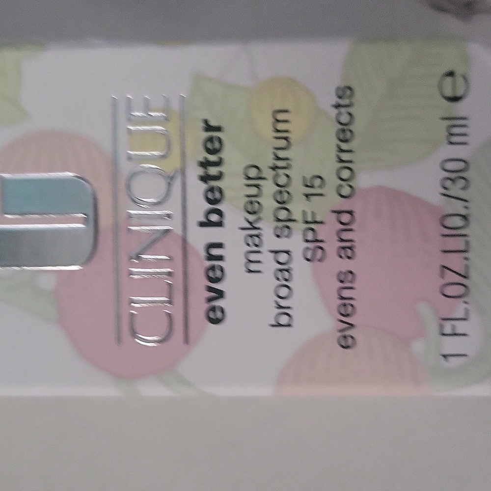 Clinique Even Better Make Up CN 78 NuttY (M) Foundation Makeup - Picture 3 of 5